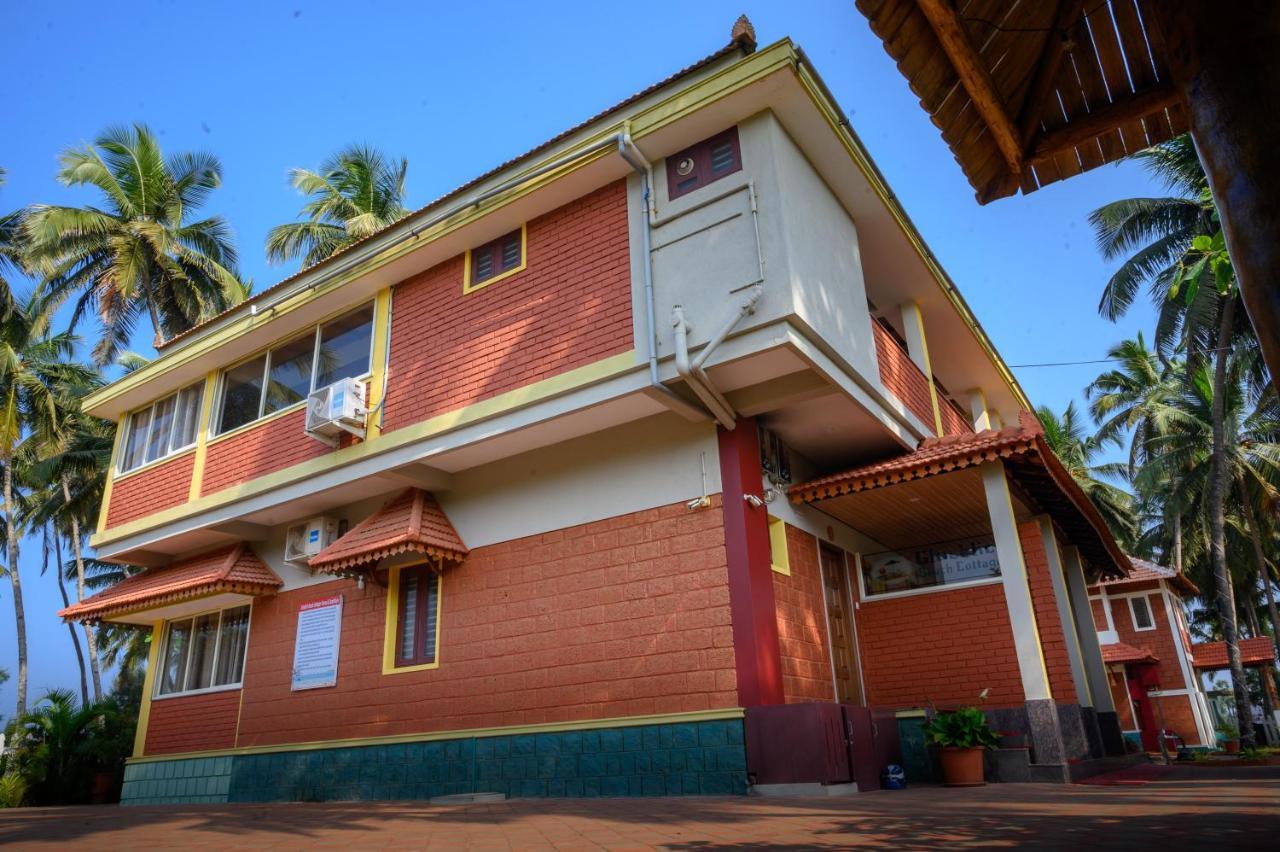 Glucklich Beach Cottages Kundapura Exterior foto