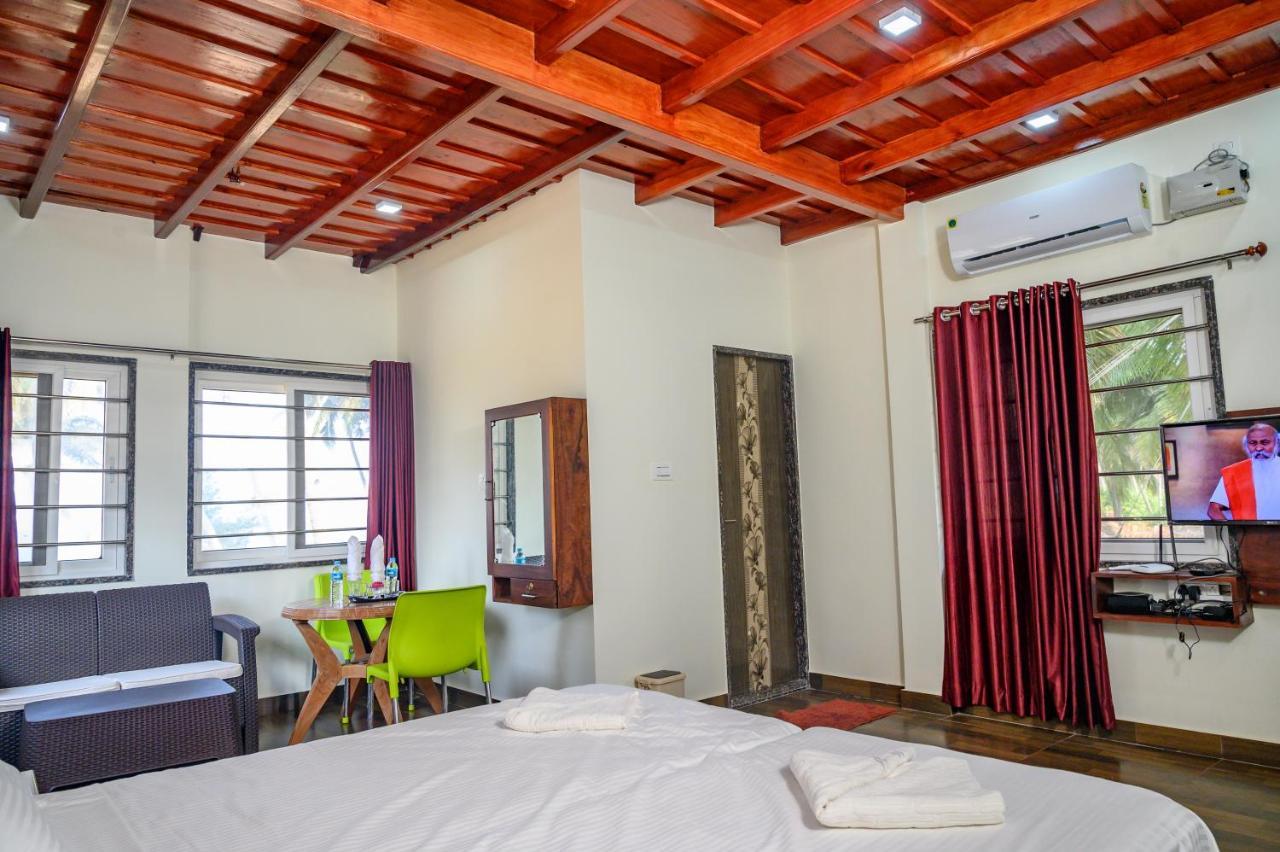 Glucklich Beach Cottages Kundapura Exterior foto