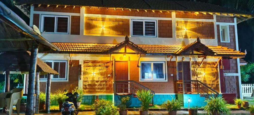 Glucklich Beach Cottages Kundapura Exterior foto